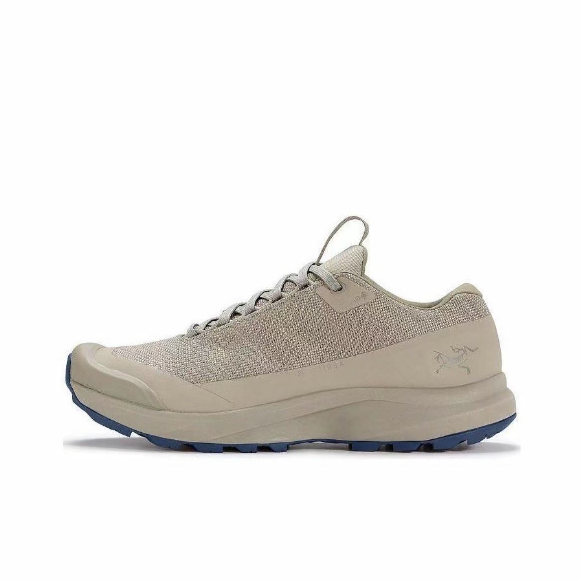 Arc’teryx Aerios FL2