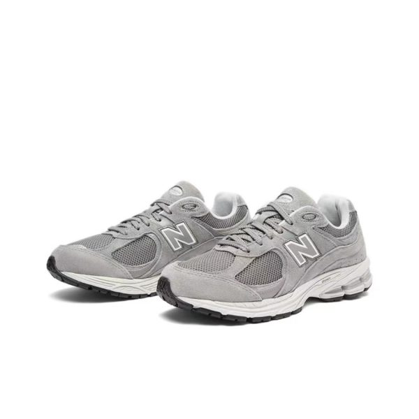 New Balance 2002R Кроссовки ретро — изображение 2