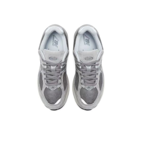 New Balance 2002R Кроссовки ретро — изображение 3