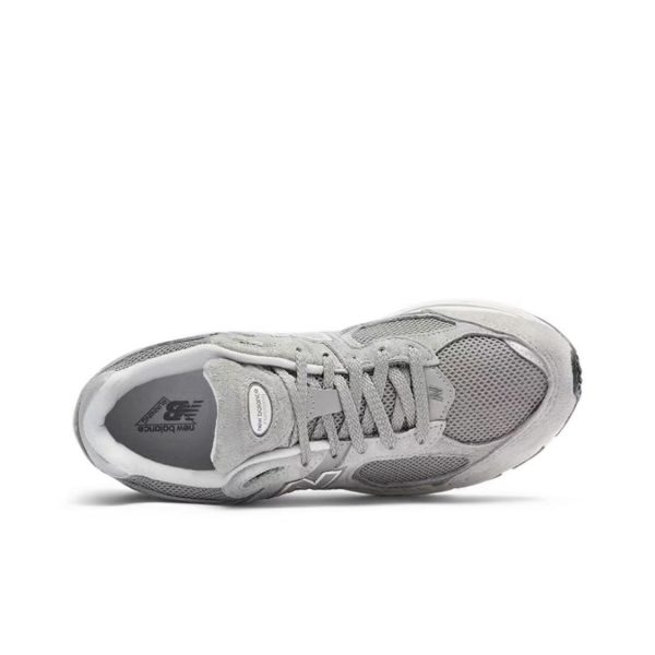 New Balance 2002R Кроссовки ретро — изображение 4