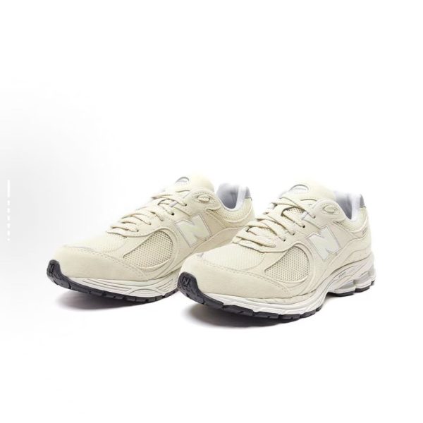 New Balance 2002R Кроссовки ретро — изображение 3