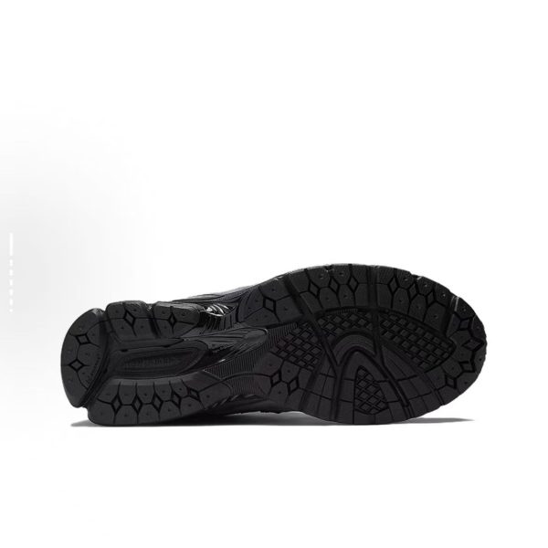 JJJJound X New Balance 2002R GORE-TEX Кроссовки ретро — изображение 6