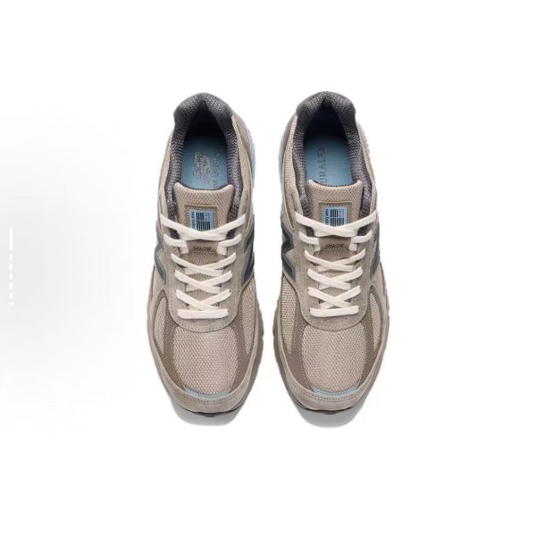 Auralee X New Balance 990v4 MIU — Легендарная модель из США — изображение 3