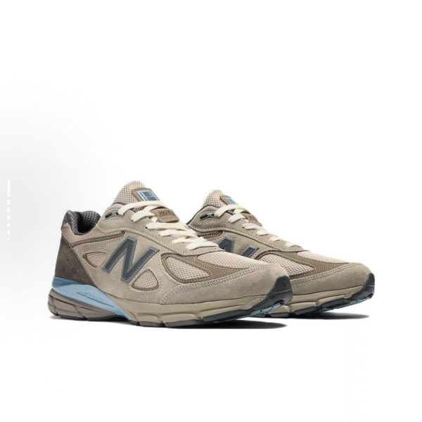 Auralee X New Balance 990v4 MIU — Легендарная модель из США — изображение 4
