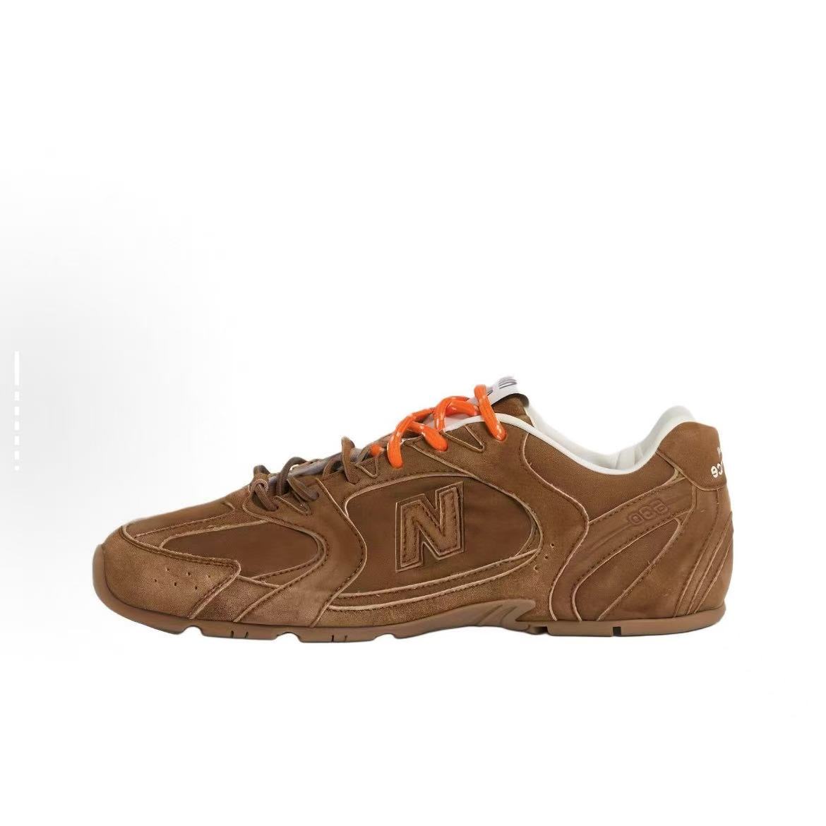MIUMIU X NEW BALANCE 530