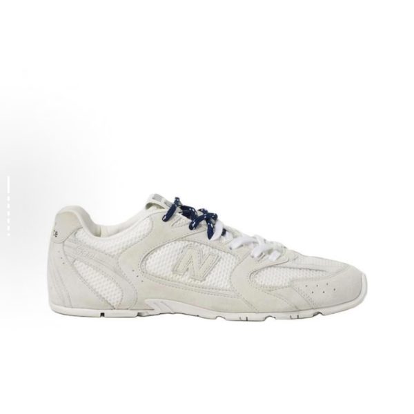 MIUMIU X NEW BALANCE 530 — изображение 2