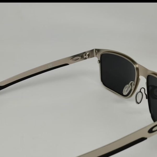 Oakley Holbrook Metal Винтажные очки от солнца — изображение 10